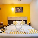 Hotel Yash Residency