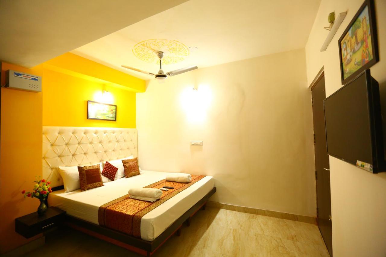 Yash Residency Hotel Varanasi